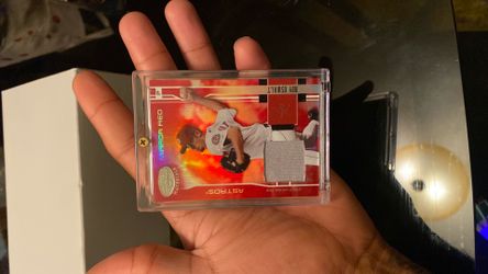 Holographic Roy Oswalt :Authentic Game-Worn Jersey Baseball Card