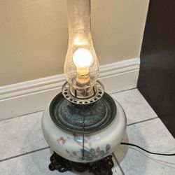 Vintage Victorian Hand Painted Lamp