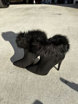 Forever 21 Faux Fur Stiletto Boots 