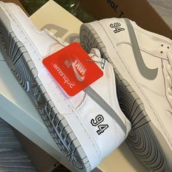 Supreme Nike SB Dunk Low 94 White Metallic Silve