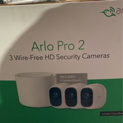 Arlo Pro 2 Camera Set. New In Box