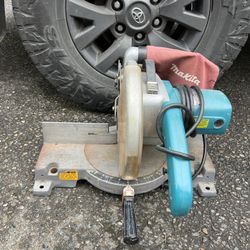 Makita Miter Saw