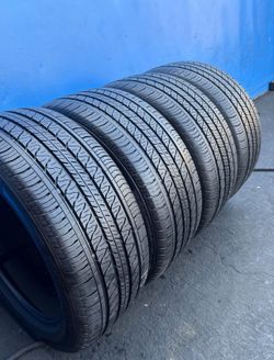 255 45 19 Continental I'm selling this set of tires with 80% life left on all 4