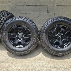 Ford Bronco Black Diamond Wheels