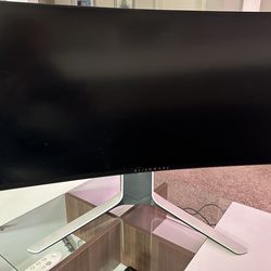Alienware 120Hz UltraWide Gaming 34 Inch Curved Monitor