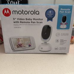 Motorola Video Baby Monitor w/ Camera – 5” Screen – Works Perfect