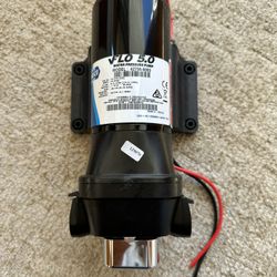 Jabsco VFLO 5.0 GPM Water Pump (for Boats & RVs) 12 Volt