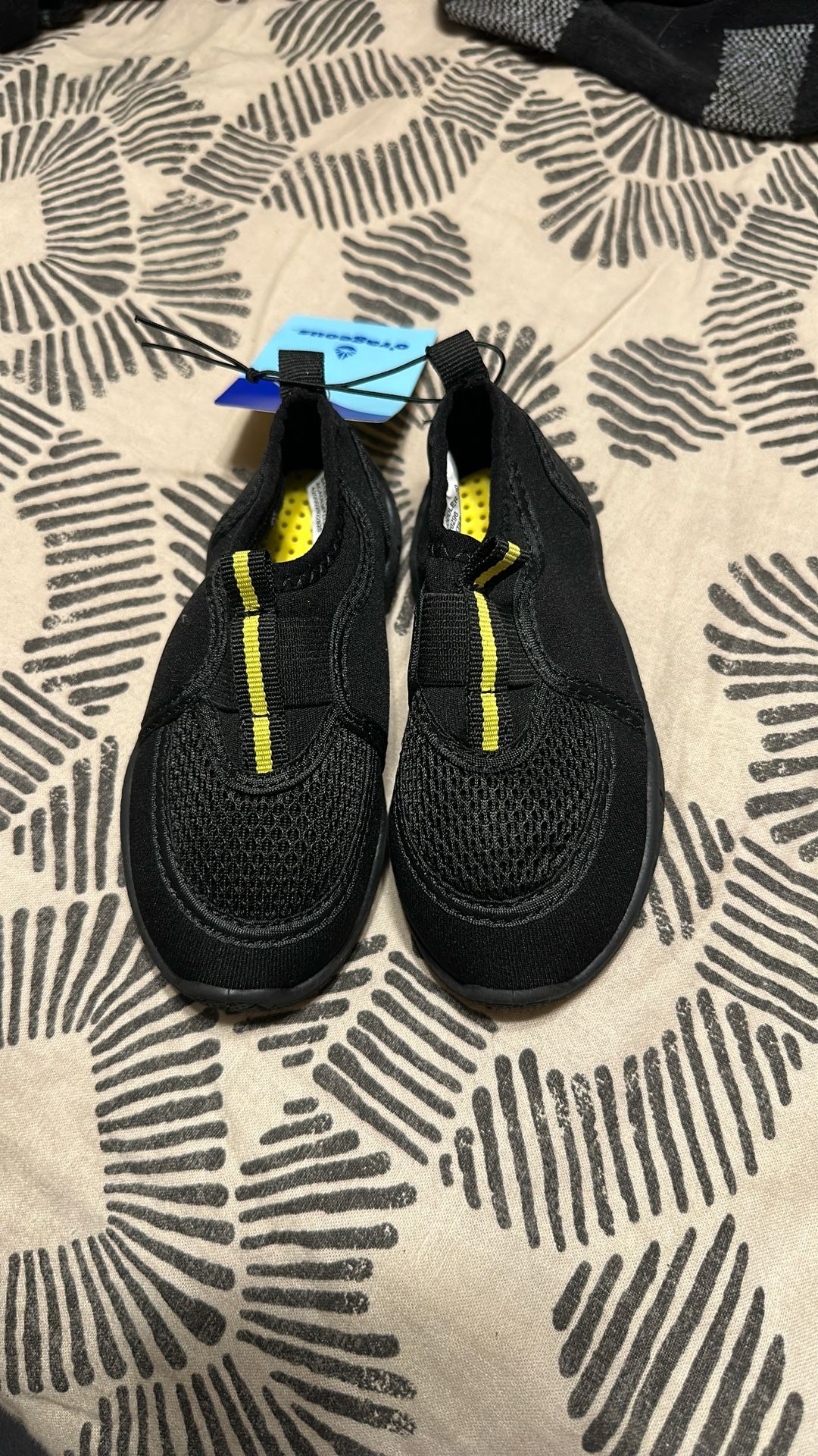 7t water shoes
