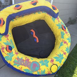 body Glove 2  person canopy Lounge