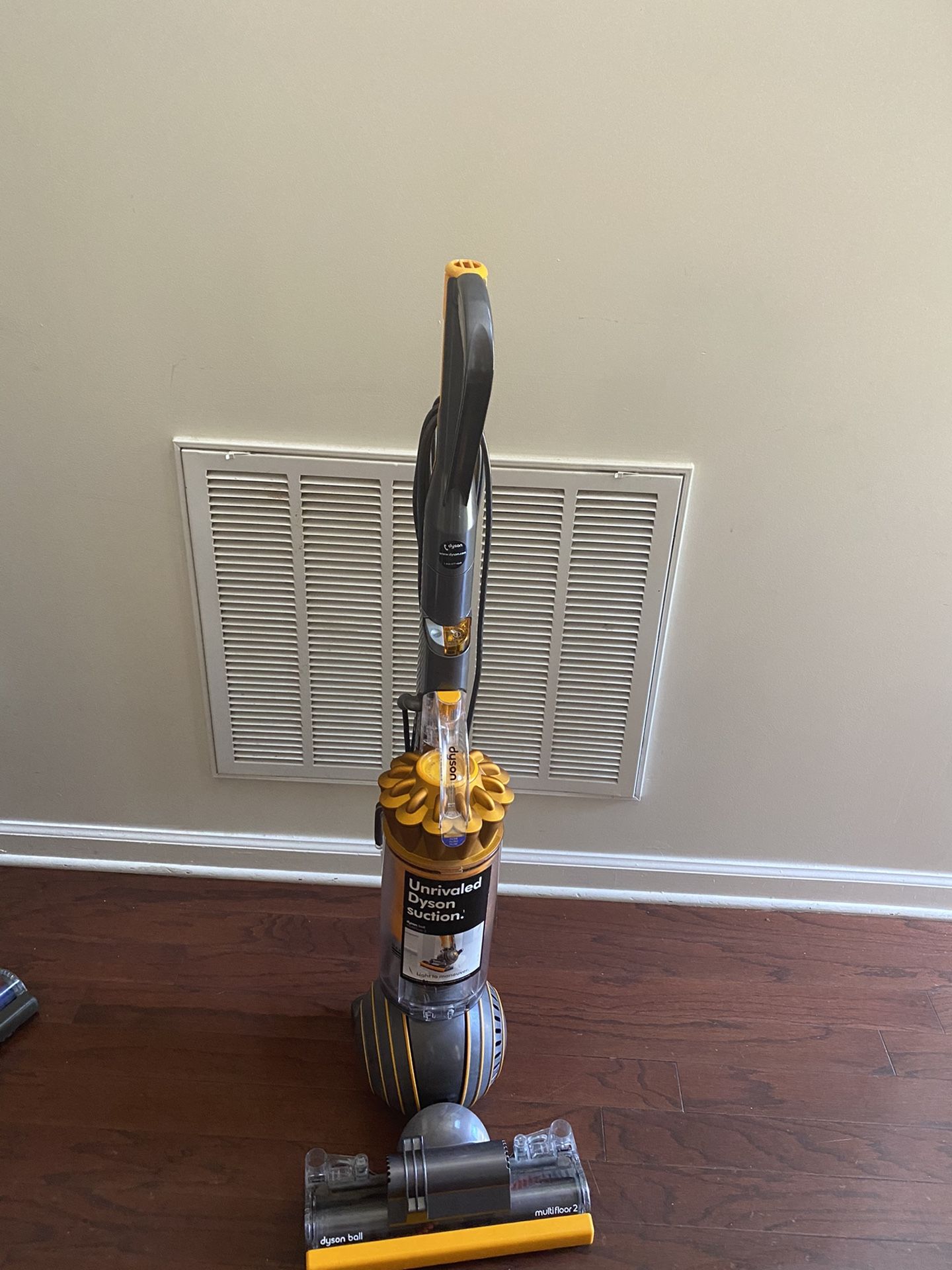 Dyson Ball unrivaled Dyson Suction