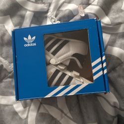 Adidas Súper Star Crib Sizes 4K