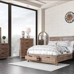 Brand New Rustic Weathered Light Oak 4pc Queen Size Bedroom Set