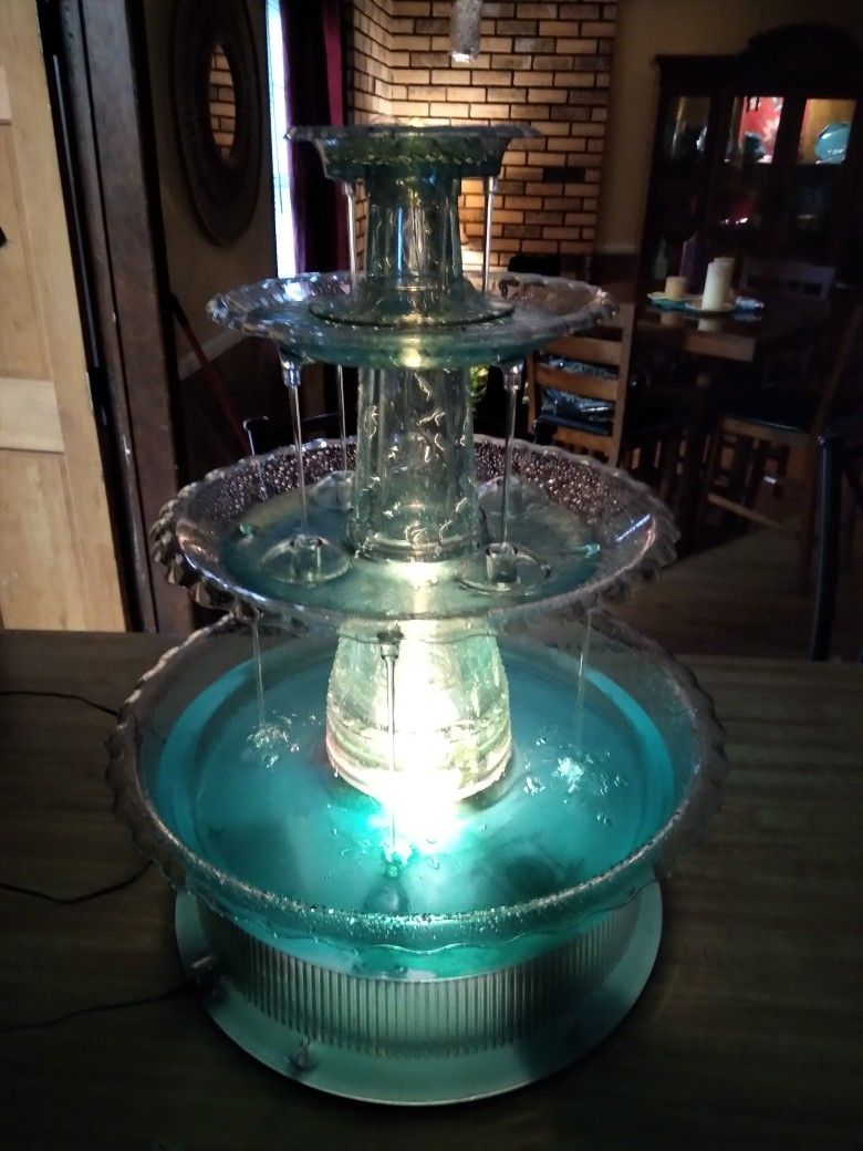 Rival Dazzle Lighted Beverage Fountain