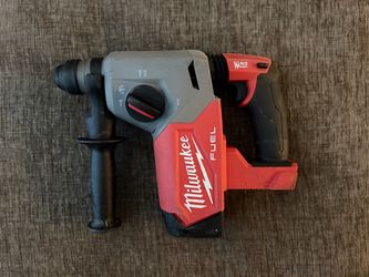 Milwaukee fuel 1 inch rotary hammer