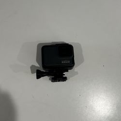GoPro HERO7 Waterproof Digital Action Camera - Black