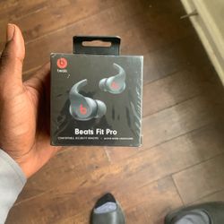 Beats Fit Pros 