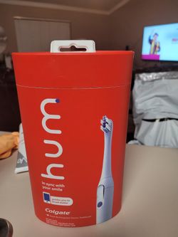 HUM Colgate Rechargeable Toothbrush