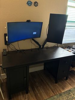 HEMNES IKEA black desk in great condition