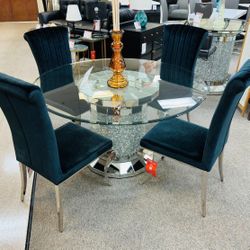 Brand New 5 Pc Dining Set