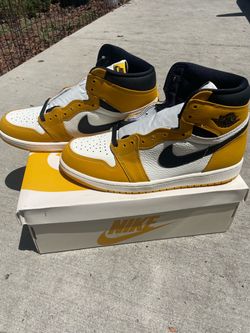 Air Jordan 1 Retro High OG Yellow Ochre / Black-Sail  Size 10