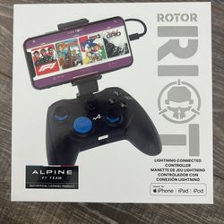 Gaming Controller For iOS Phones 