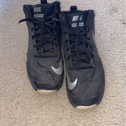 Size 6 Nike Shoes