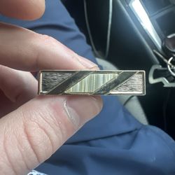 Vintage Tie Clip With Stone Feature In Middle