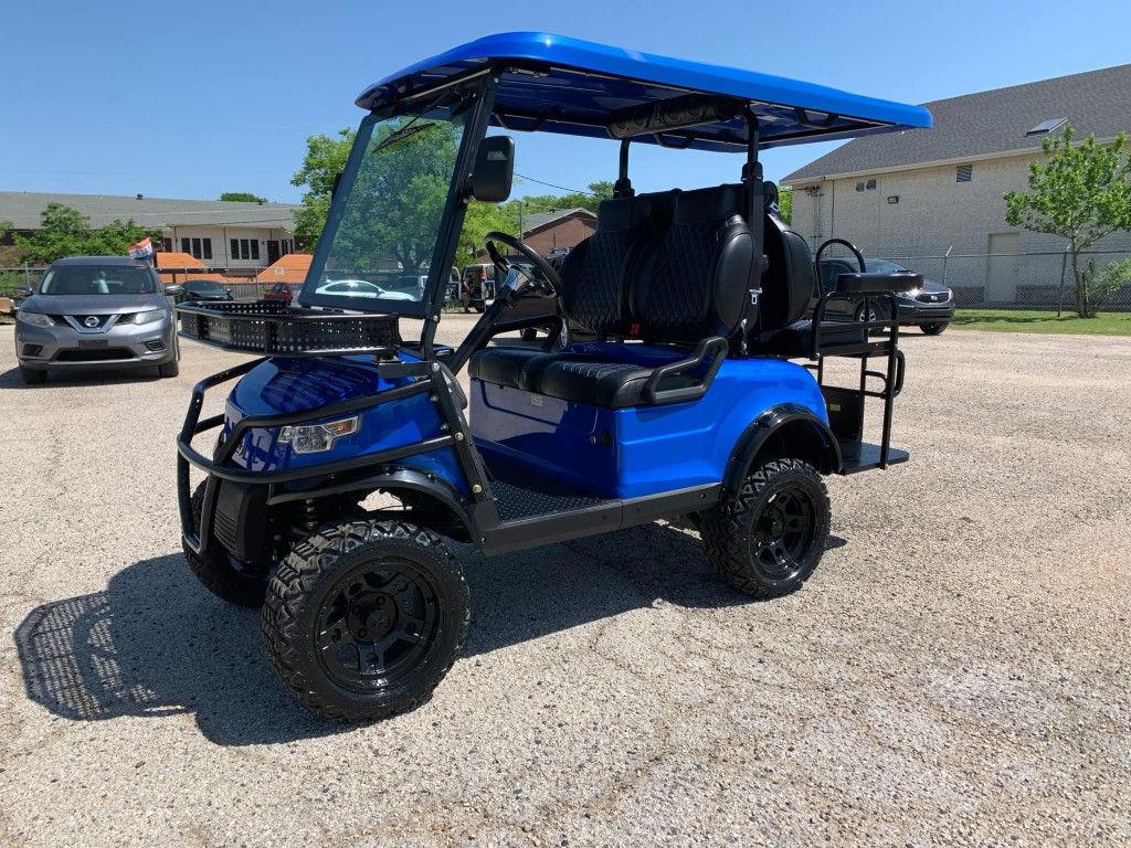 2022 EPIC E40 Golf cart