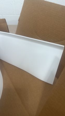 Rodapié (Baseboard) de Vinilo Johnsonite by Tarkett 6” – Nuevo – 100 pies