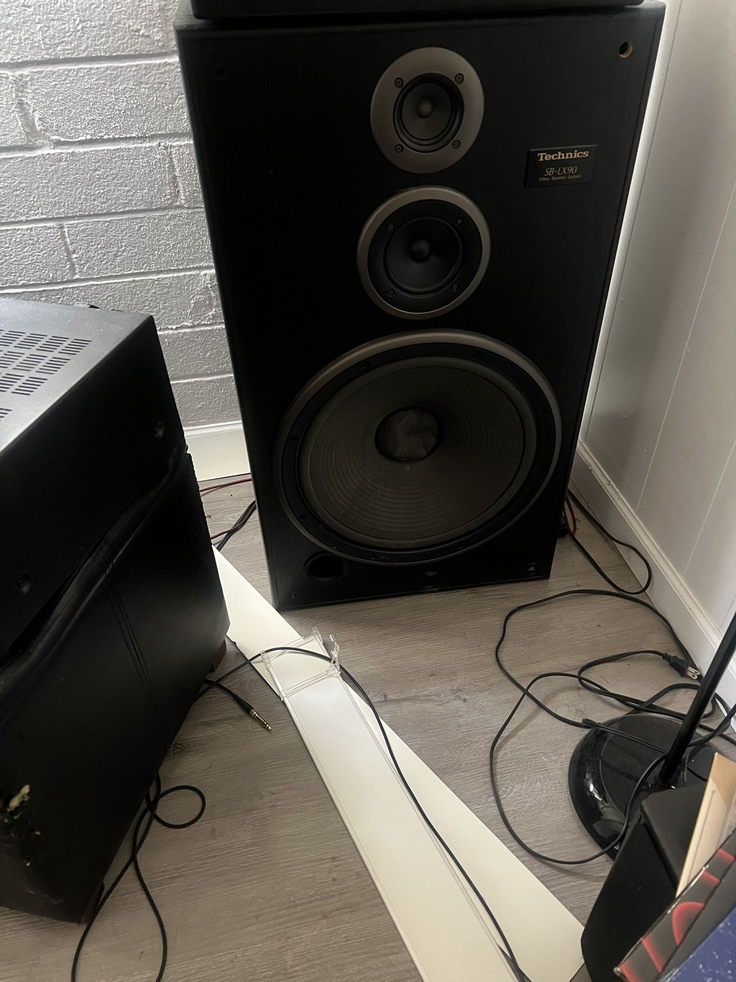 2 Technic Speakers For Sale.