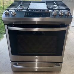 GE Gas Stove
