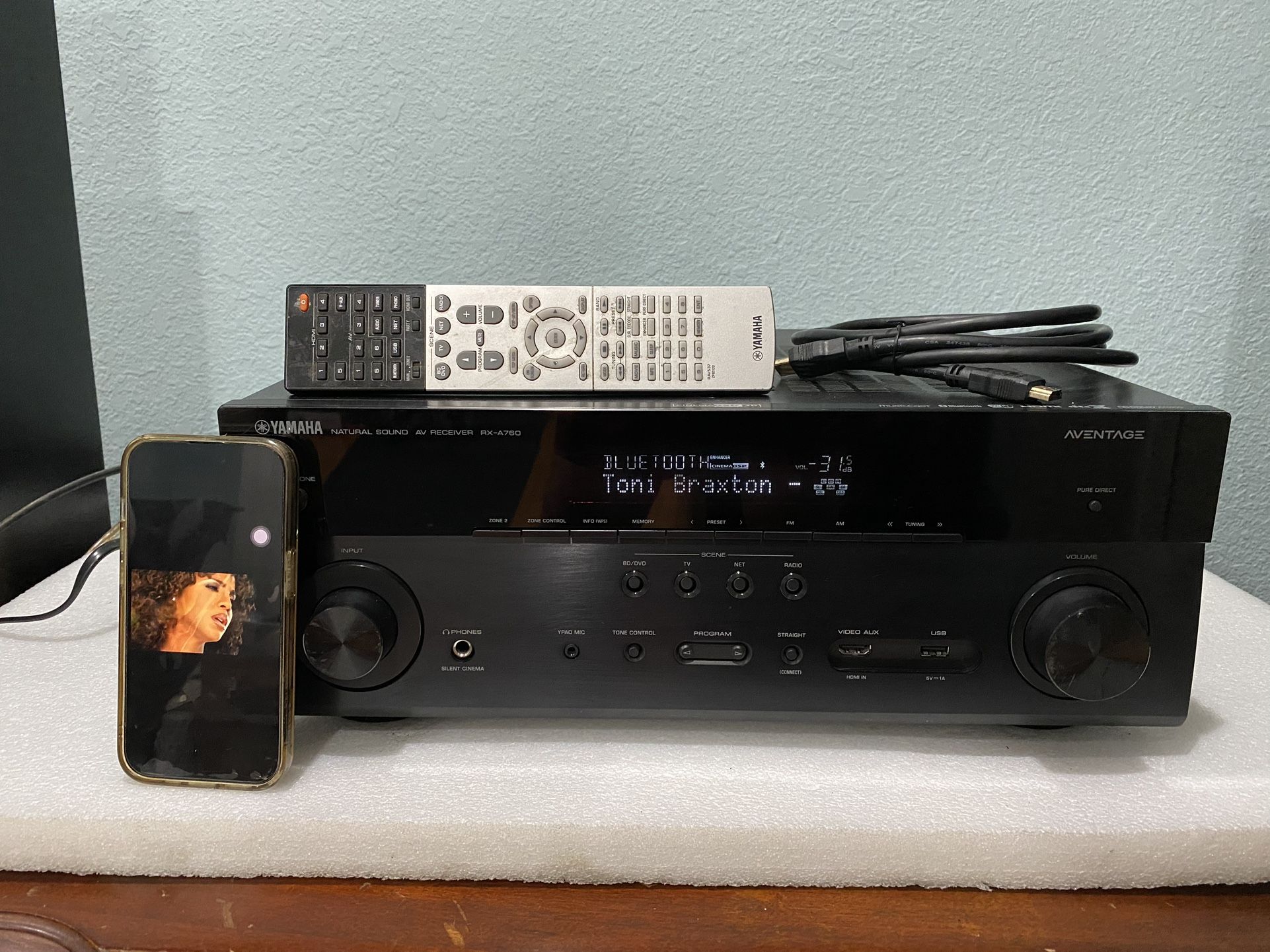 YAMAHA AVENTAGE RX-A760 7.2 CH 4K Bluetooth Receiver HDMI With Remote And Cables 
