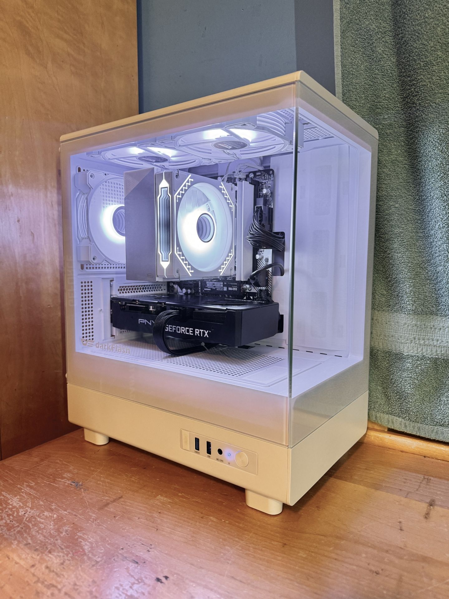 White RTX 3050 Gaming PC / Ryzen 7, Windows 11 Pro, 1TB NVMe, RGB