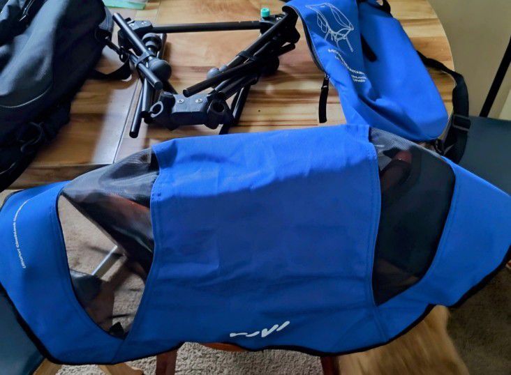 Camping-outdoor Chairs With Bag Perfect For Soccer Games. 