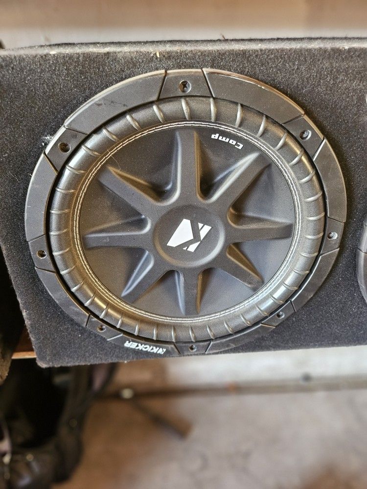Car speaker box