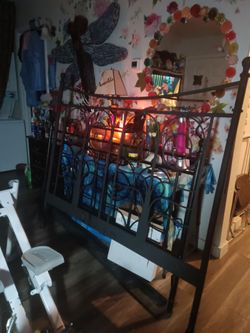 Sturdy metal queen bed frame