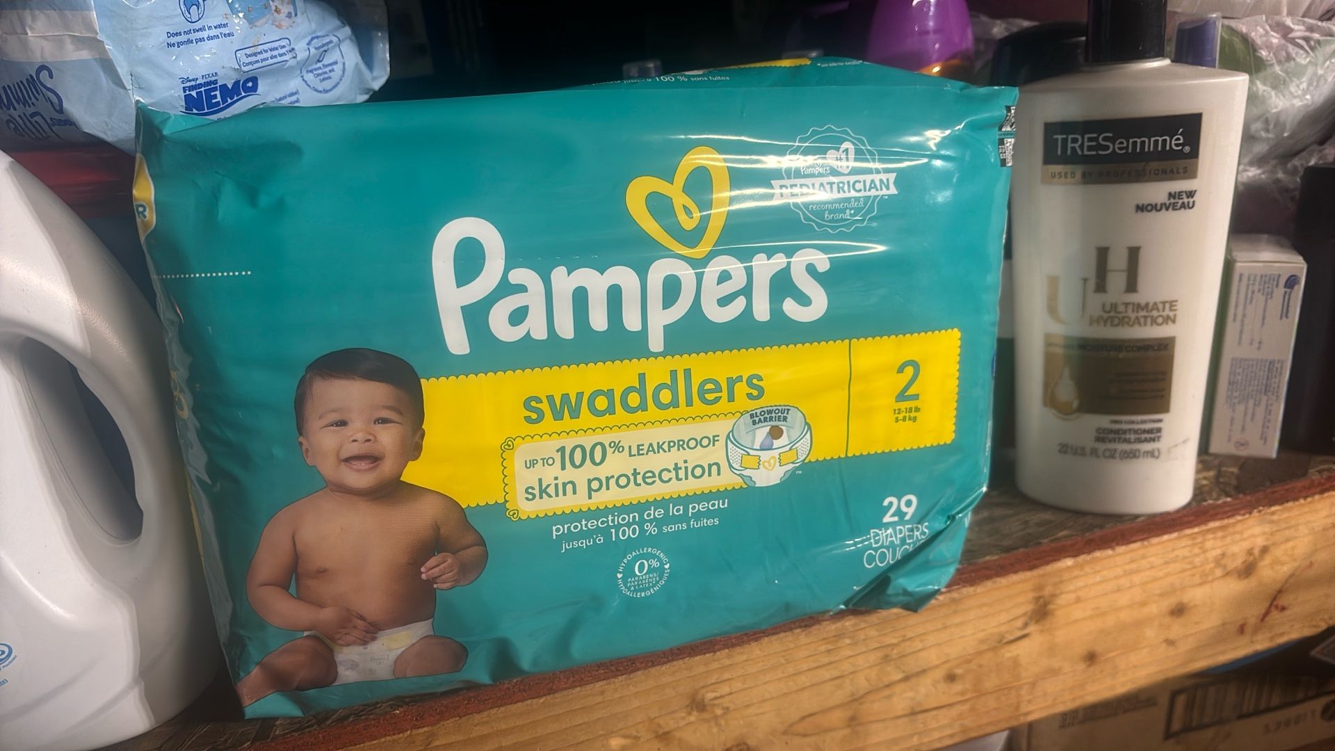 Pampers
