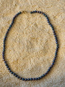 NEW, GENUINE BLUE PEARL 18-inch NECKLACE with 10 karate GOLD. Never Worn; Perfect Condition.