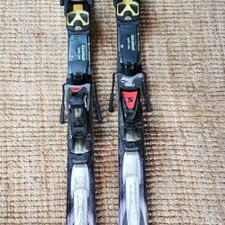 Good Condition Ski Set
