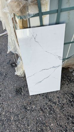 Ceramic tile