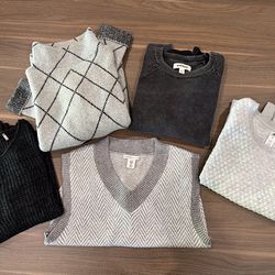 Women’s sweater knit bundle, black and gray