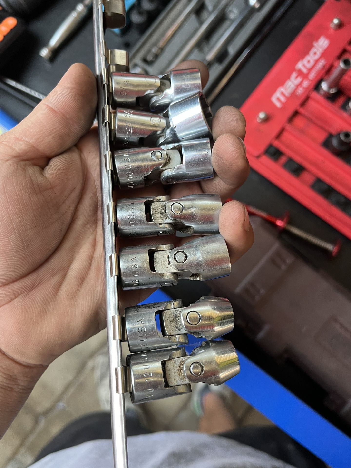 Snap on Flex sockets