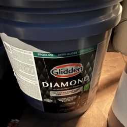 Glidden Diamond Interior Semi Gloss White Paint 5 Gallons