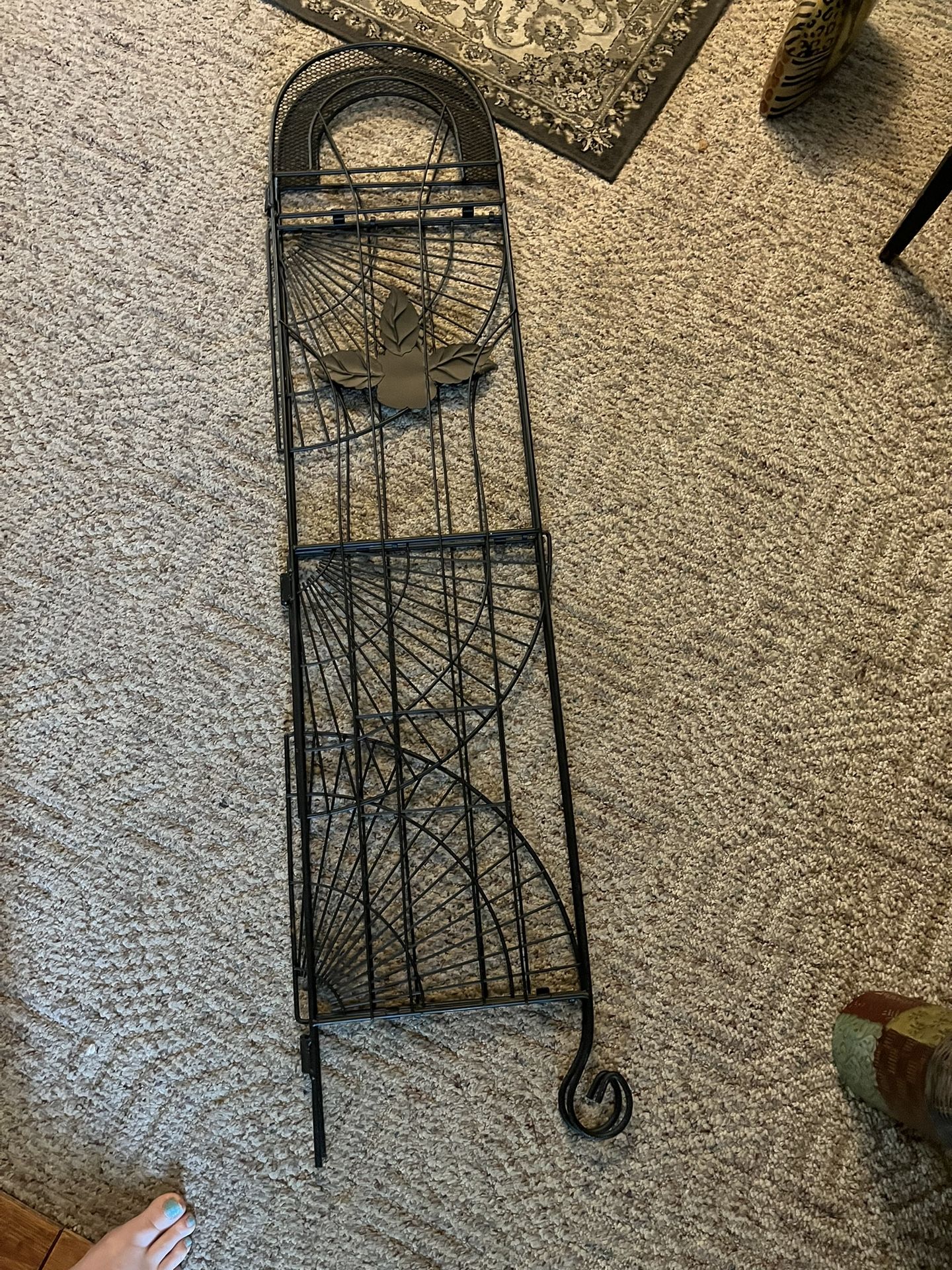 Metal Fold Up Shelf