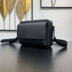 LV Boarding messenger