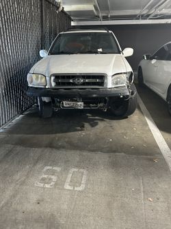 2000 Nissan Pathfinder