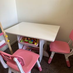 Toddler Table +2 Chairs + 4 cubby’s $40 
