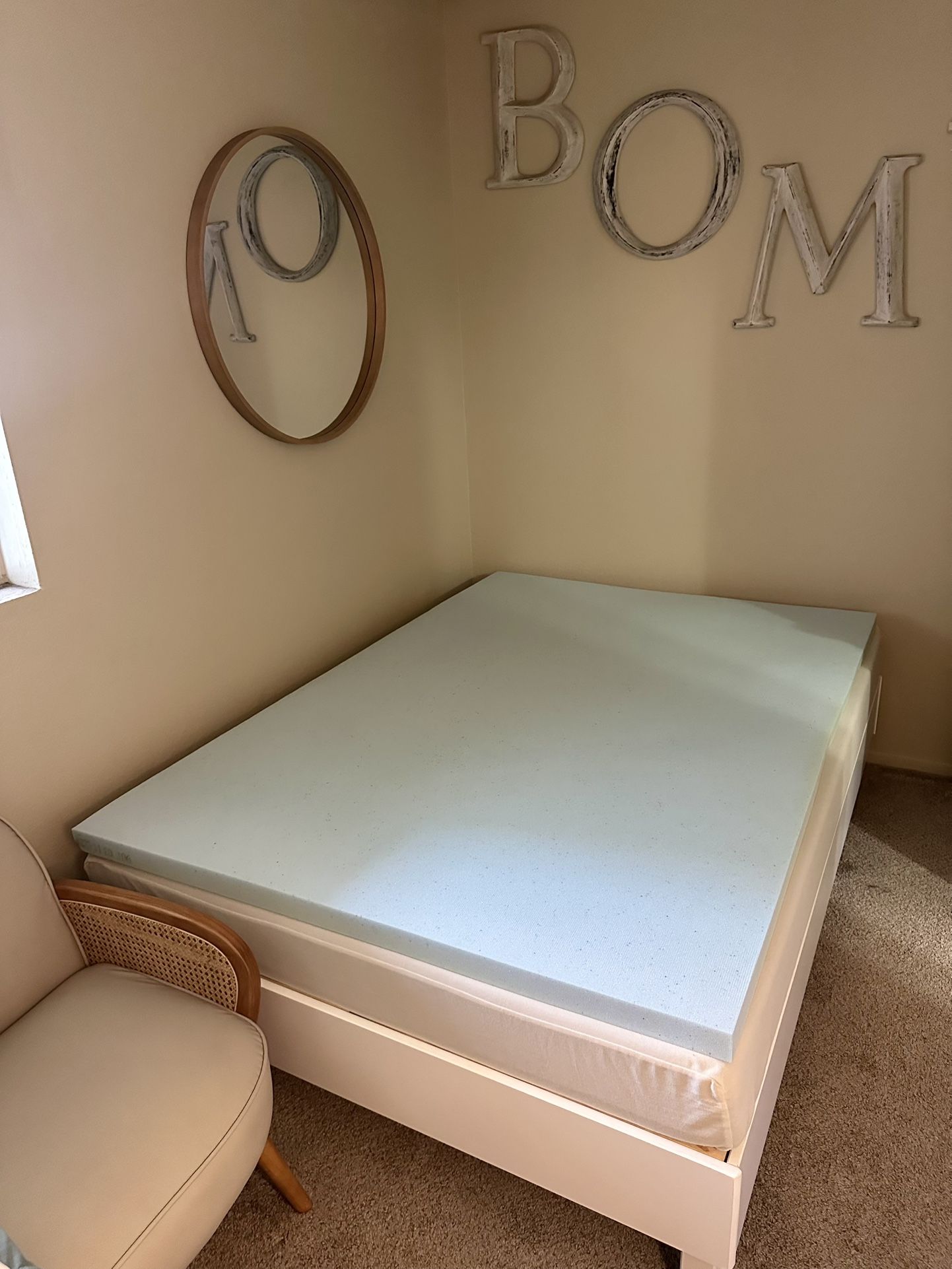 Full-sized Bed Set With Bed Frame - Excellent Condition