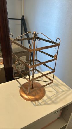 Earring holder
