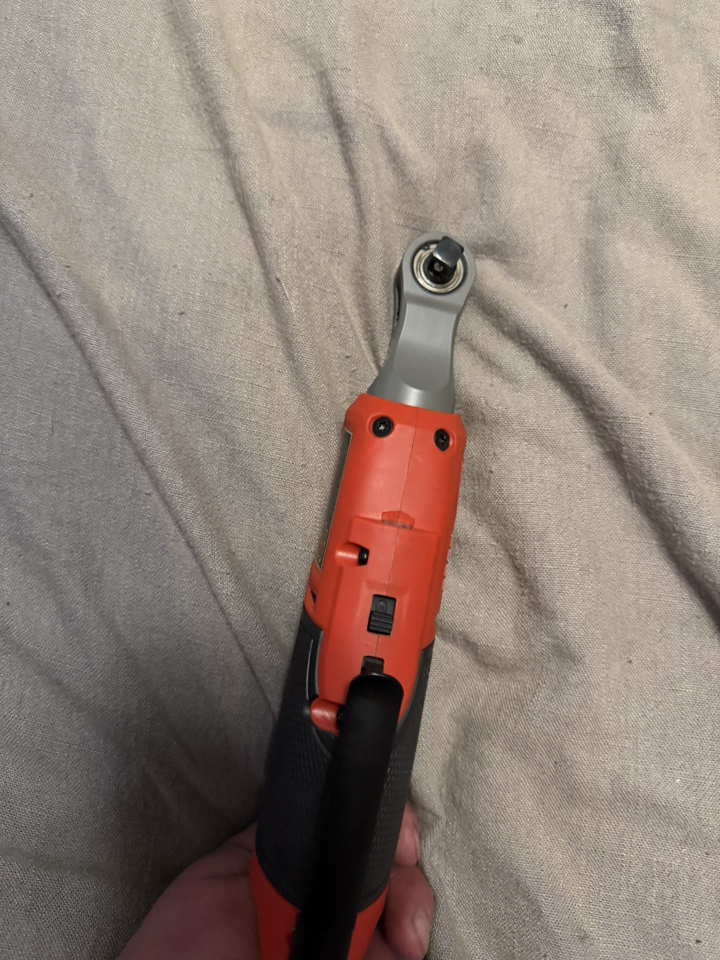 Milwaukee M12 3/8” Ratchet (tool Only)